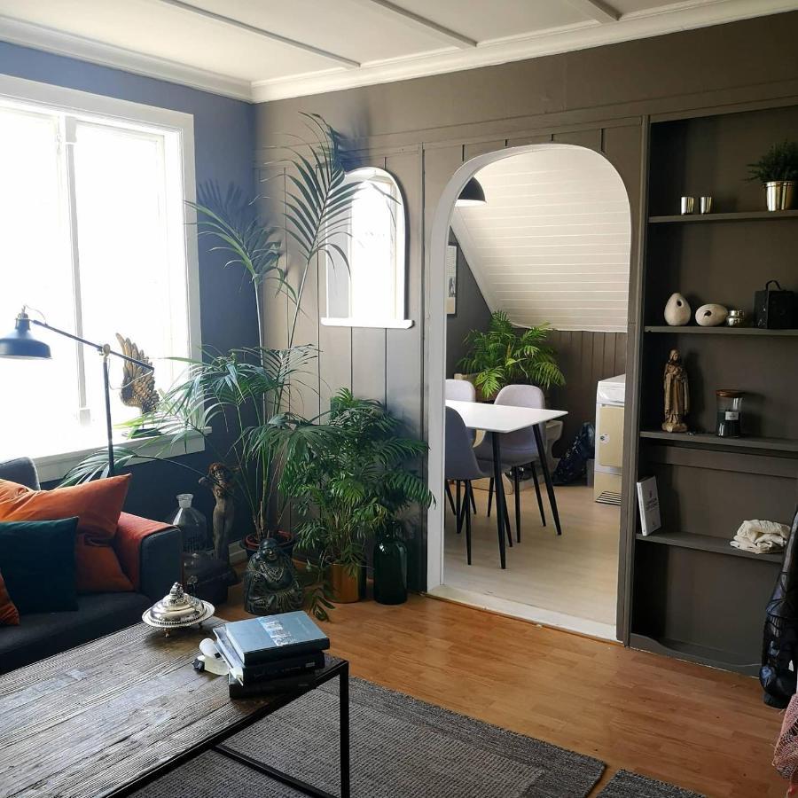 Wergelandshuset, Egen Leilighet 60 M2 Apartment คริสเตียนซานด์ ภายนอก รูปภาพ