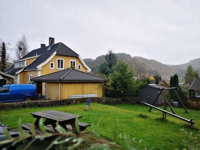 Wergelandshuset, Egen Leilighet 60 M2 Apartment คริสเตียนซานด์ ภายนอก รูปภาพ