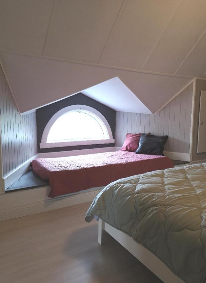 Wergelandshuset, Egen Leilighet 60 M2 Apartment คริสเตียนซานด์ ภายนอก รูปภาพ